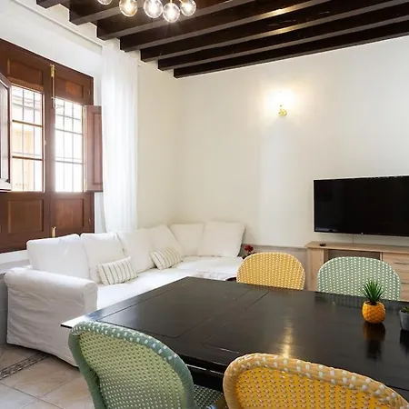 1. Casa De Alma. In Historic House Appartement *